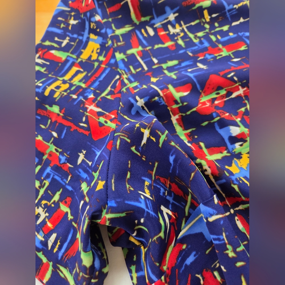 Notations Multicolor Abstract Blouse - Picture 5 of 6